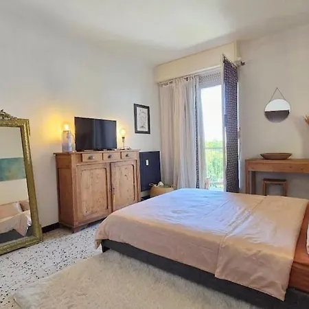 La Parenthese Creative Pour 4 Personnes * Montpellier